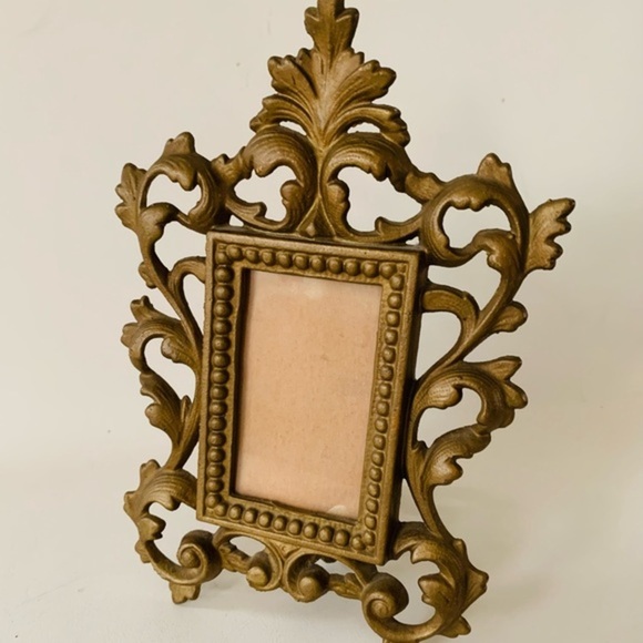 Art Nouveau Style Picture Frame Andrea by Sadek Vintage Metal Easel Back - Picture 1 of 11